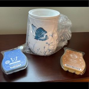 Scentsy Butterfly Wax Warmer with Two Wax Packs